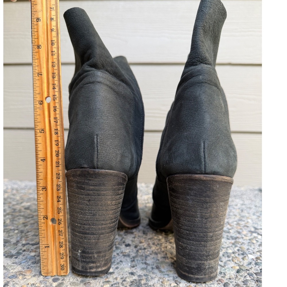 Black Pebbled Leather Ankle Boots Stacked Block Heel Round Toe Side Zip Size 9.5 - Picture 8 of 9